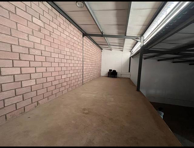 INDUSTRIAL PROPERTY TO RENT IN MKONDENI